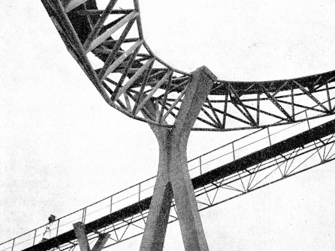 Stefan Polónyi: Faltenbandsystem im Schotterwerk Risse, Warstein/Westfalen - Foto: Bauwelt, 1961