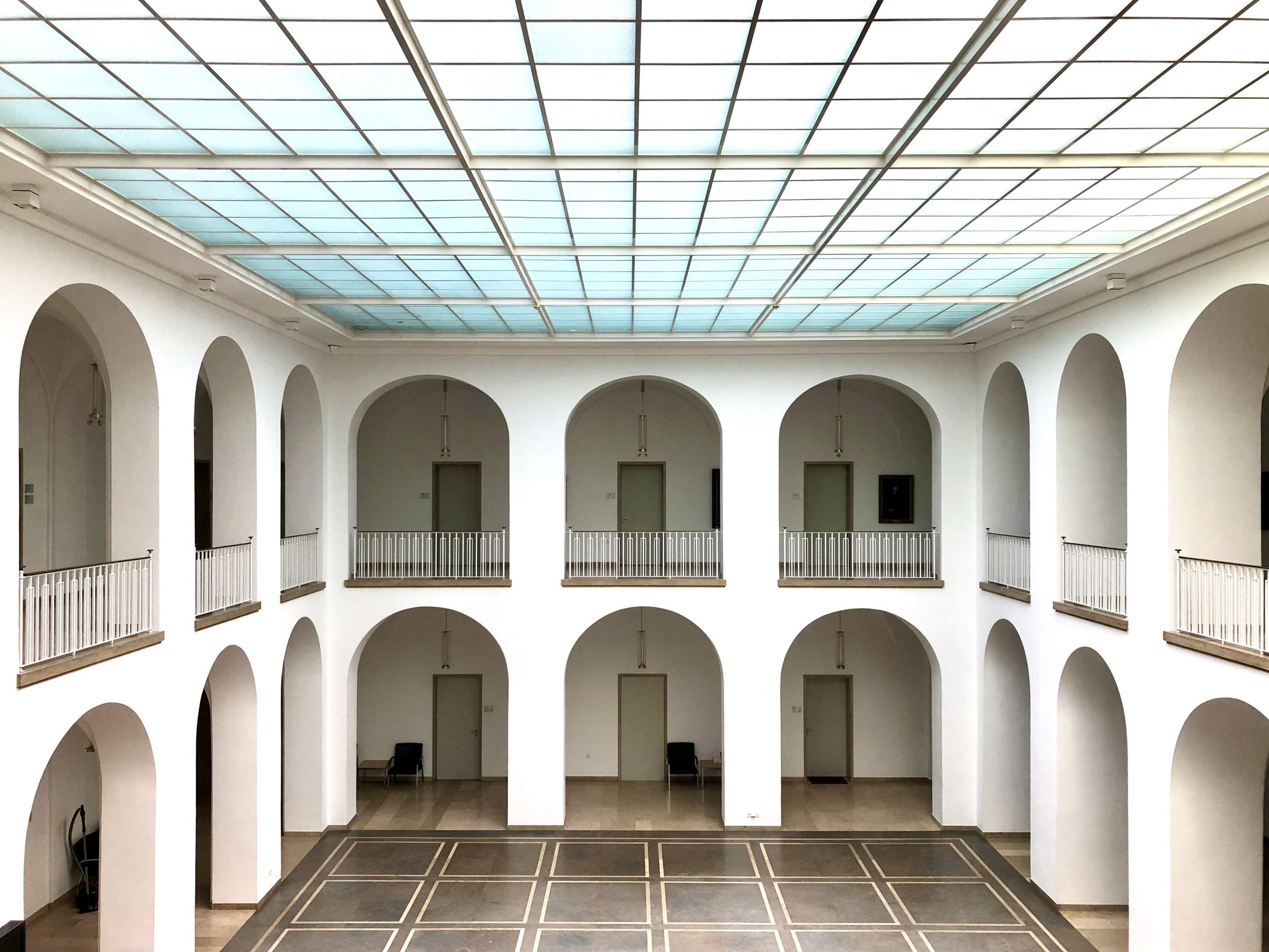 Landeshaus Münster, Lichthof (Architekt: Werner March - 1954) - Foto: Stefan Rethfeld