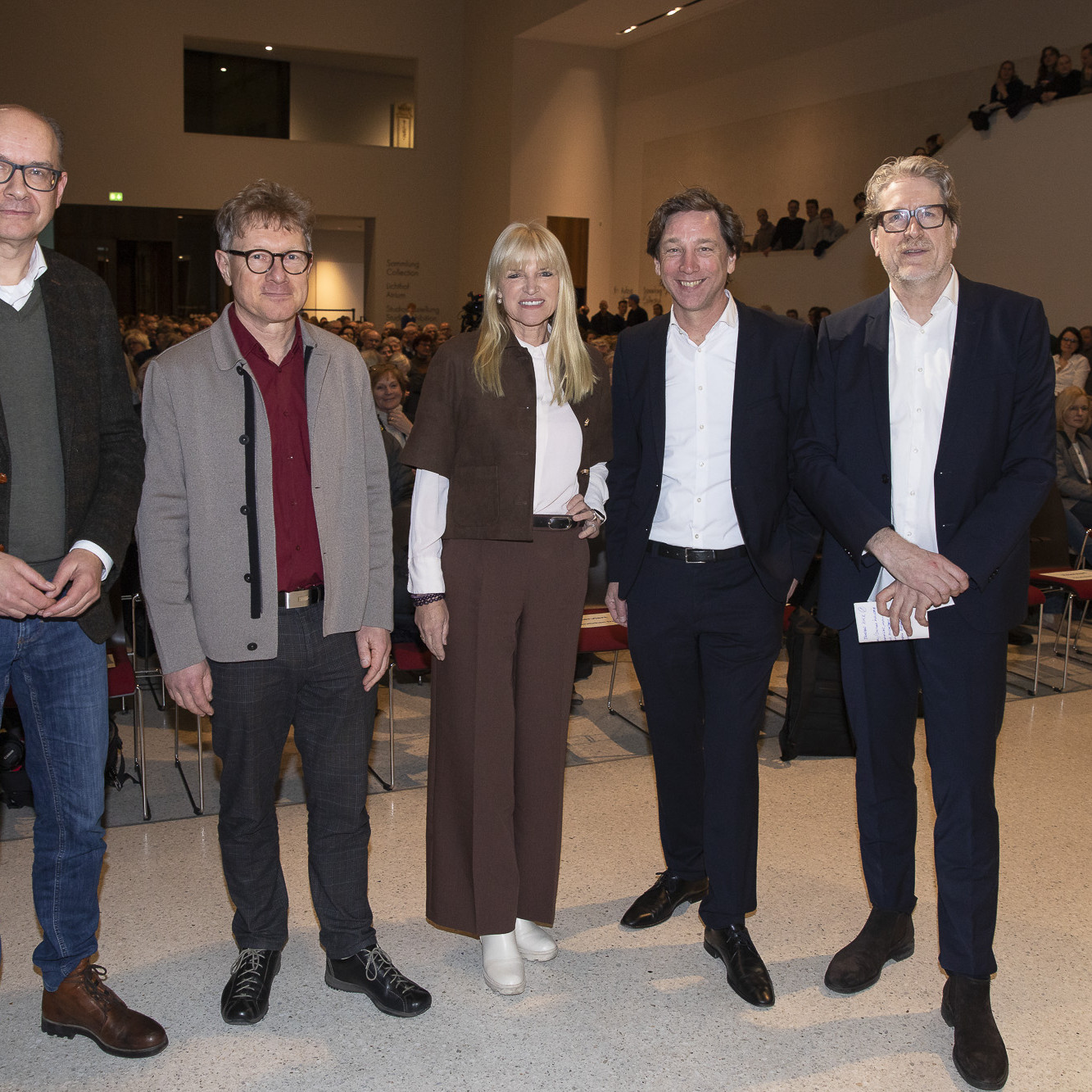 Engagiert für Baukultur: (v.l.n.r.) Dr. Holger Mertens (Landeskonservator von Westfalen-Lippe), Thorsten Kock (Stuttgart), Dr. Barbara Rüschoff-Parzinger (LWL-Kulturdezernentin), Stefan Rethfeld (LWL-Denkmalpflege, Landschafts- und Baukultur in Westfalen), Martin Behet (BDA Münster-Münsterland) - Foto: BDA / Markus Bomholt