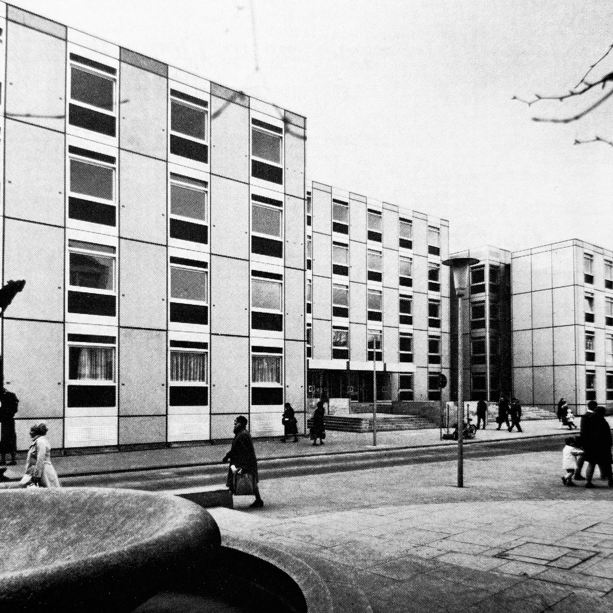 Bernhard Dirksmeier / Heinz Richter: Regierungsgebäude am Domplatz in Münster (1971) - Foto: Dieter Rensing